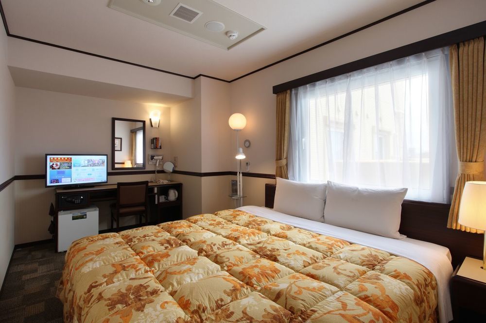 Toyoko Inn Kashiwa Eki Nishi Guchi Exteriér fotografie