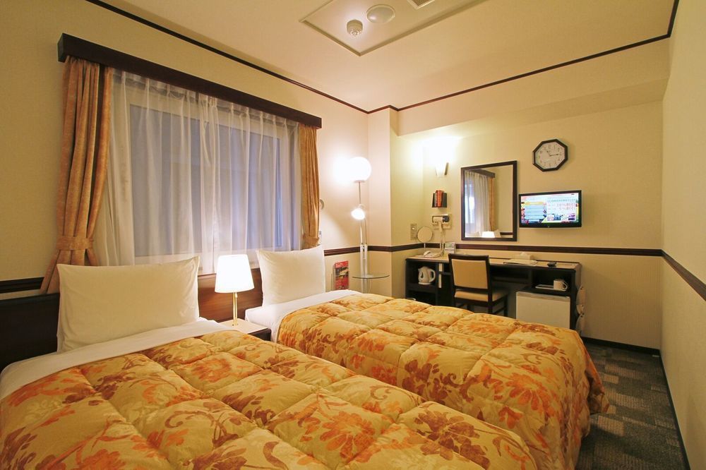 Toyoko Inn Kashiwa Eki Nishi Guchi Exteriér fotografie